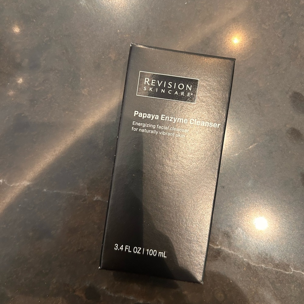 Revision skincare papaya facial cleanser